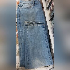 Lucky Brand Men's Straight Leg Jeans in Light Blue